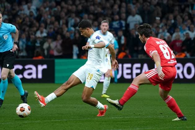 Iliman Ndiaye (Olympique de Marseille) - Joao Neves (SL Benfica) FOOTBALL : Olympique de Marseille vs SL Benfica - Ligue Europa - Quart de finale retour - Marseille - 18 04 2024 NorbertScanella Panoramic 