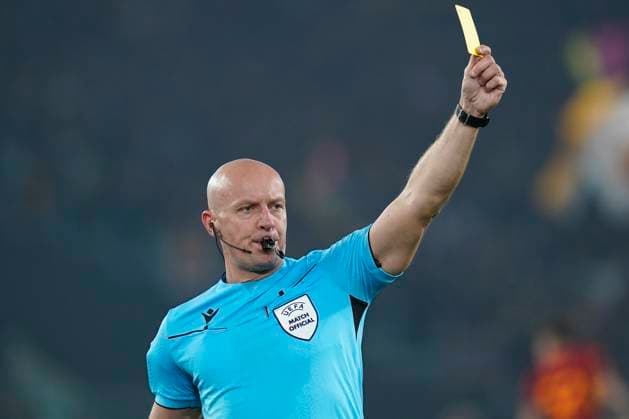 Referee Szymon Marciniak during the UEFA Europa League Quarter-final second leg match between AS Roma and AC Milan at Stadio Olimpico Rome Italy on 18 April 2024. Rome Stadio Olimpico Rome Italy Copyright: xPhotoxSportxPicsx SP24-914-035