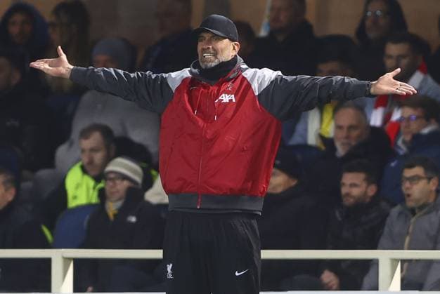 Liverpool manager Jurgen Klopp shows a look of frustration Atalanta v Liverpool, UEFA Europa League, Quarter Final, Second Leg, Football, Gewiss Stadium, Bergamo, Italy - 18 Apr 2024 EDITORIAL USE ONLY No use with unauthorised audio, video, data, fixture lists, club league logos or live services. Online in-match use limited to 120 images, no video emulation. No use in betting, games or single club league player publications. Copyright: xKieranxMcManus Shutterstockx 14438415bm