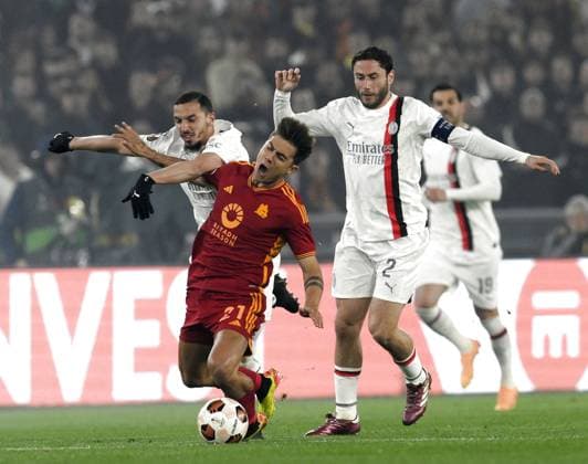 (240419) -- ROME, April 19, 2024 -- Roma s Paulo Dybala (C) vies with AC Milan s Ismael Bennacer (L) and Davide Calabria during the UEFA Europa League Quarter Final 2nd leg match between Roma and AC Milan in Rome, Italy, April 18, 2024. (Photo by Xinhua) (SP) ITALY-ROME-FOOTBALL-UEFA EUROPA LEAGUE-QUARTER FINAL 2ND LEG-ROMA VS AC MILAN AugustoxCasasoli 
