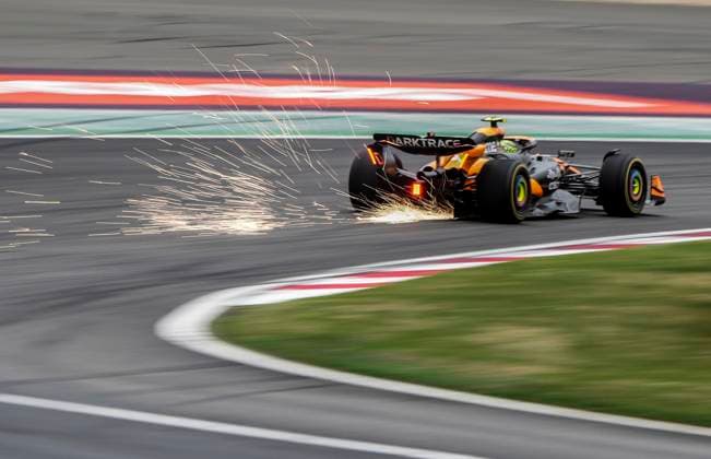 (240419) -- SHANGHAI, April 19, 2024 -- McLaren s British driver Lando Norris competes during the Sprint Qualifying of Chinese Formula One Grand Prix at the Shanghai International Circuit in Shanghai, China, on April 19, 2024. ) (SP)CHINA-SHANGHAI-F1-GRAND PRIX-SPRINT QUALIFYING HexChangshan 