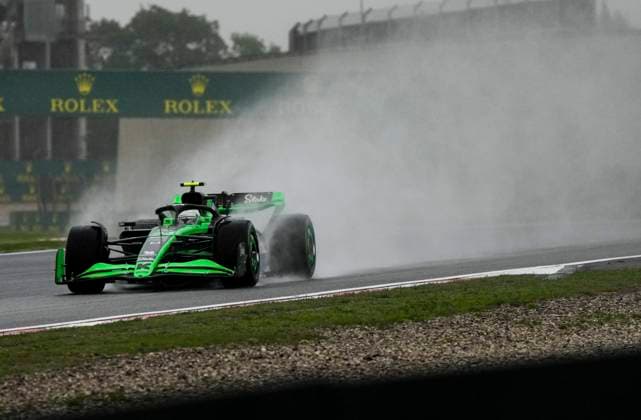 (240419) -- SHANGHAI, April 19, 2024 -- Kick Sauber s Chinese driver Zhou Guanyu competes during the Sprint Qualifying of Chinese Formula One Grand Prix at the Shanghai International Circuit in Shanghai, China, on April 19, 2024. ) (SP)CHINA-SHANGHAI-F1-GRAND PRIX-SPRINT QUALIFYING HexChangshan 