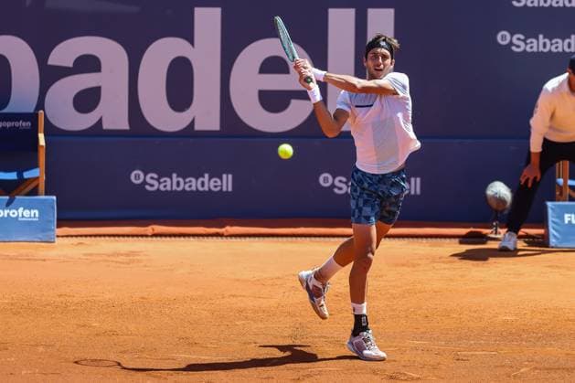 Cameron Norrie v Tomas Martin Etcheverry, Barcelona Open 2024, Spain, Barcelona, Spain. April 19th, 2024. Tennis player Tomas Martin Etcheverry seen during the quarter final match between Cameron Norrie and Tomas Martin Etcheverry during the Barcelona Open Banc Sabadell tournament in Barcelona. Barcelona Spain  Copyright: xGonzalesxPhoto AinhoaxRodriguezx