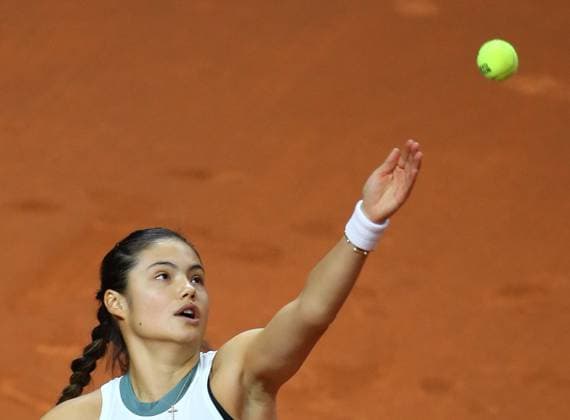 19.04.2024, Deutschland, Stuttgart, Porsche Tennis Grand Prix 2024, Viertelfinale, Emma Raducanu GBR
