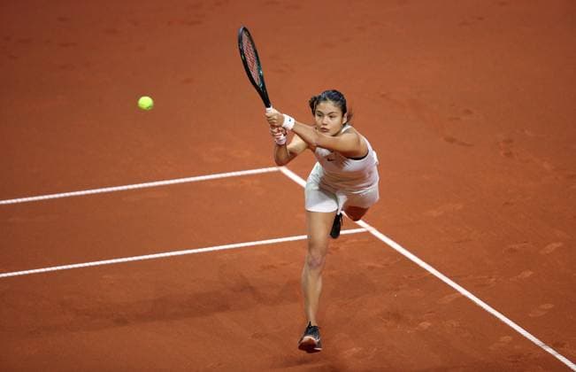 19.04.2024, Deutschland, Stuttgart, Porsche Tennis Grand Prix 2024, Viertelfinale, Emma Raducanu GBR