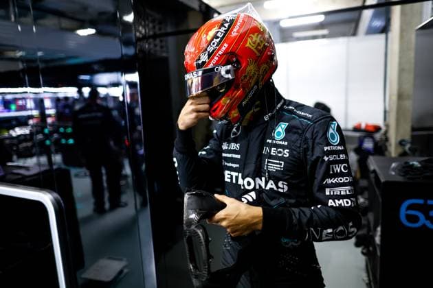 RUSSELL George (gbr), Mercedes AMG F1 Team W15, portrait during the Formula 1 Lenovo Chinese Grand Prix 2024, 5th round of the 2024 Formula One World Championship, WM, Weltmeisterschaft from April 19 to 21, 2024 on the Shanghai International Circuit, in Shanghai, China - F1 - CHINESE GRAND PRIX 2024 DPPI Panoramic  240420_R05_CHINA_DP_JK984542
