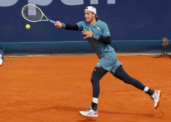 Jan-Lennard Struff (GER) Tennis - BMW Open 2024 - ATP, Tennis Herren - MTTC Iphitos - Munich - - Germany - 20 April 2024. Copyright: xJuergenxHasenkopfx