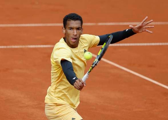 Felix Auger-Aliassime (CAN) Tennis - BMW Open 2024 - ATP, Tennis Herren - MTTC Iphitos - Munich - - Germany - 20 April 2024. Copyright: xJuergenxHasenkopfx