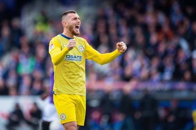 20.04.2024 - Fußball, 2023 2024, 2. Bundesliga, 30. Spieltag, VfL Osnabrück - Eintracht Braunschweig: Hasan Kurucay (Braunschweig) jubelt nach dem Tor zum 0:1 von Anton Donkor (Braunschweig) DFL REGULATIONS PROHIBIT ANY USE OF PHOTOGRAPHS AS IMAGE SEQUENCES AND OR QUASI-VIDEO.