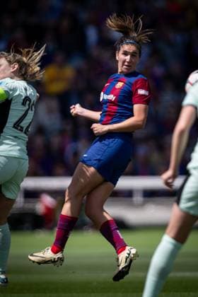 Mariona Caldentey FC Barcelona, Barca controls the ball during a Women s UEFA Champions League first-leg semifinal match between FC Barcelona and Chelsea Women at Estadi Olimpic Lluis Companys, in Barcelona, ,Spain on April 20, 2024. Photo by Felipe Mondino Copyright: x@FELIPExMONDINOx