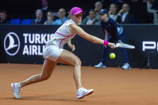 Iga Swiatek (POL). xettx, Deutschland, Stuttgart, 20.04.2024, Tennis, Porsche Tennis Grand Prix, Day 8, 2024, Halbfinale, I.Swiatek-E.Rybakina, Porsche Arena Foto: A2 Bildagentur Peter Hartenfelser