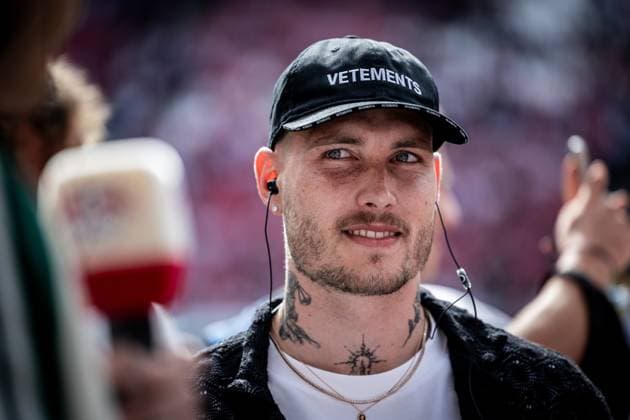 Interview David Raum + Sieger Red Bull Four 2 Score. Fussball 1. Bundesliga, 29. Spieltag: RB Leipzig - VfL Wolfsburg. 13. April 2024: Leipzig, Red Bull Arena. RB Leipzig - VfL Wolfsburg