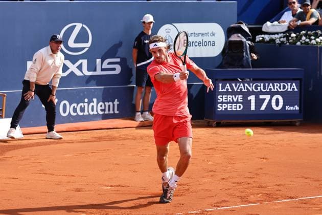 Stefanos Tsitsipas (GRE), APRIL20, 2024 - Tennis : Stefanos Tsitsipas during singles Semi final match against Dusan Lajovic on the Barcelona Open Banc Sabadell tennis tournament at the Real Club de Tenis de Barcelona in Barcelona, Spain. Noxthirdxpartyxsales  (250780436)