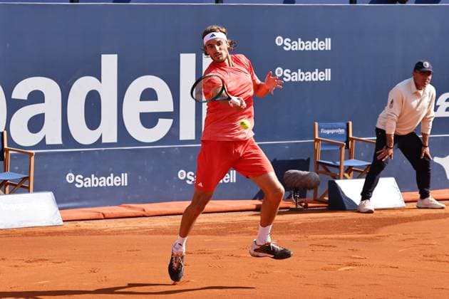 Sport Themen der Woche KW16 Sport Bilder des Tages Stefanos Tsitsipas (GRE), APRIL20, 2024 - Tennis : Stefanos Tsitsipas during singles Semi final match against Dusan Lajovic on the Barcelona Open Banc Sabadell tennis tournament at the Real Club de Tenis de Barcelona in Barcelona, Spain. Noxthirdxpartyxsales  (250781283)