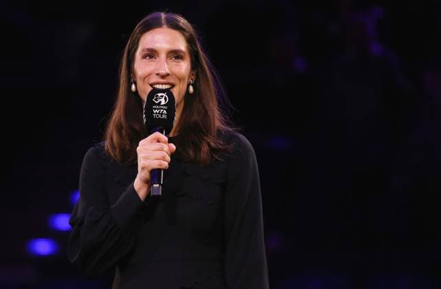 21.04.2024, Deutschland, Stuttgart, Porsche Tennis Grand Prix 2024, Finale, Moderatorin Andrea Petkovic