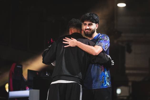 Virtual Bundesliga Grand Final by WOW; 21.04.2024 Umut Gültekin (RBLZ_Umut, RB Leipzig), Niklas-Wilson Sommer (1.FC Nürnberg II, Livestreamer) Virtual Bundesliga Grand Final by WOW; 21.04.2024