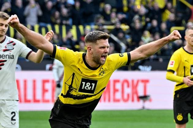 Bilder des Jahres 2024, Sport 04 April Sport Themen der Woche KW16 Sport Bilder des Tages 21.04.2024, xjrdrx, Fussball 1.Bundesliga, Borussia Dortmund - Bayer 04 Leverkusen emspor, v.l. Torjubel nach dem Tor zum celebrating the goal celebrate 1:0 durch Niclas Füllkrug (Borussia Dortmund) (DFL DFB REGULATIONS PROHIBIT ANY USE OF PHOTOGRAPHS as IMAGE SEQUENCES and or QUASI-VIDEO) Dortmund *** 21 04 2024, xjrdrx, Fussball 1 Bundesliga, Borussia Dortmund Bayer 04 Leverkusen emspor, v l Torjubel nach dem Tor zum celebrating the goal celebrate 1 0 durch Niclas Füllkrug Borussia Dortmund DFL DFB REGULATIONS PROHIBIT ANY USE OF PHOTOGRAPHS as IMAGE SEQUENCES and or QUASI VIDEO Dortmund