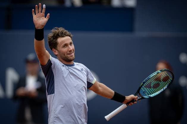 Casper Ruud (Norway) celebrate his victory against Stefanos Tsitsipas (Greece) in the final ATP, Tennis Herren 500 Barcelona Open Banc Sabadell 2024 match at Real Club de Tenis de Barcelona, in Barcelona, Spain on April 21, 2024. Photo by Felipe Mondino Copyright: x@FELIPExMONDINOx