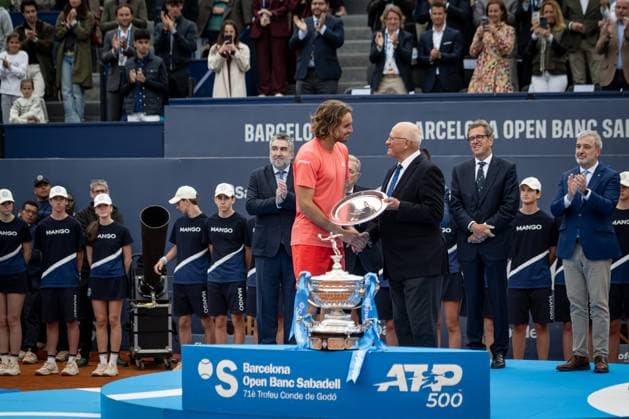 Stefanos Tsitsipas (Greece) received de finalist trophy after the final ATP, Tennis Herren 500 Barcelona Open Banc Sabadell 2024 match at Real Club de Tenis de Barcelona, in Barcelona, Spain on April 21, 2024. Photo by Felipe Mondino Copyright: x@FELIPExMONDINOx
