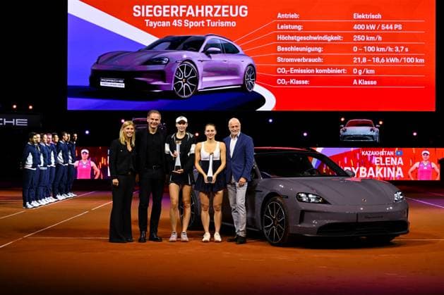 Porsche Tennis Grand Prix 2024 in Stuttgart, 21.04.2024 Elena Rybakina (KAZ) Porsche Tennis Grand Prix 2024