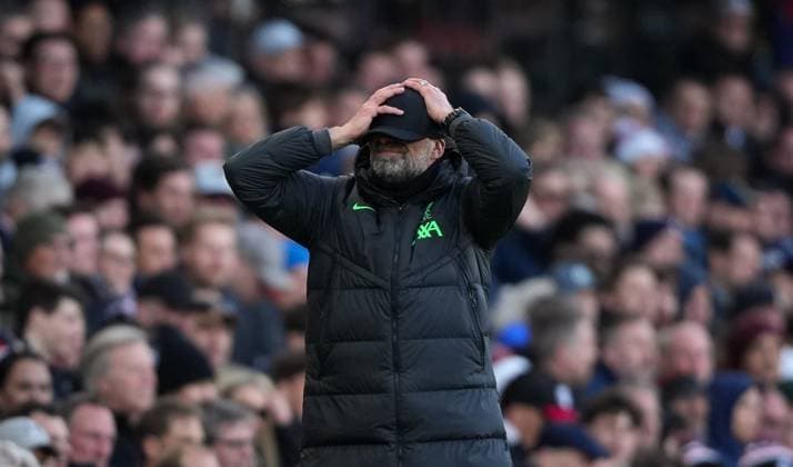 Sport Themen der Woche KW16 Sport Bilder des Tages Liverpool manager Jurgen Klopp during the Premier League match between Fulham and Liverpool at Craven Cottage, London, England on 21 April 2024. Copyright: xAndyxRowlandx PMI-6224-0012