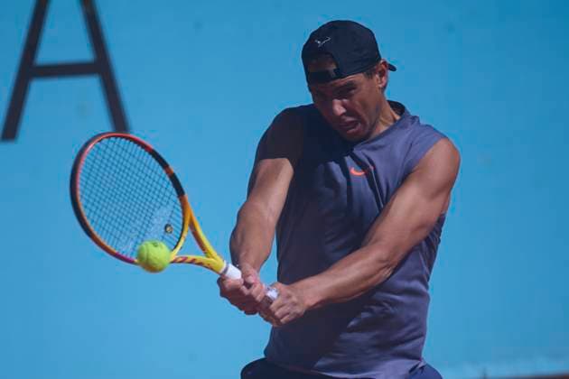 Mutua Madrid Open - Day One Rafael Nadal of Spain returns a shot during a training session of the day one of the Mutua Madrid Open 2024 at Caja Magica on April 22, 2024, in Madrid, Spain. Madrid Caja Magica Madrid Spain RL_MMO24_055 Copyright: xRicardoxLarreinax