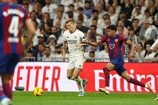 Toni Kroos (Real), APRIL 21, 2024 - Football Soccer : Spanish LaLiga EA Sports match between Real Madrid CF 3-2 FC Barcelona, Barca at the Estadio Santiago Bernabeu in Madrid, Spain. Noxthirdxpartyxsales  (250980436)