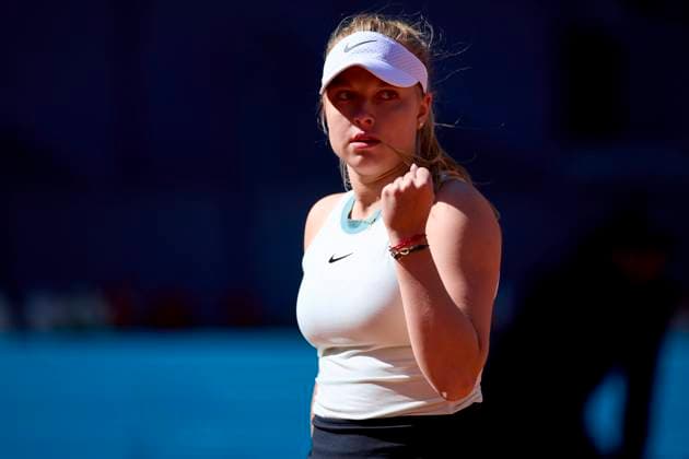 Mutua Madrid Open - Day Two Brenda Fruhvirtova of the Czech Republic reacts during day two of the Mutua Madrid Open 2024 at Caja Magica on April 23, 2024, in Madrid, Spain. Madrid Caja Magica Madrid Spain RL_MMO24_297 Copyright: xRicardoxLarreinax