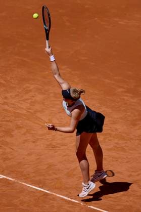 Mutua Madrid Open - Day Two Brenda Fruhvirtova of the Czech Republic serves against Arantxa Rus of Netherlands during day two of the Mutua Madrid Open 2024 at Caja Magica on April 23, 2024, in Madrid, Spain. Madrid Caja Magica Madrid Spain RL_MMO24_338 Copyright: xRicardoxLarreinax