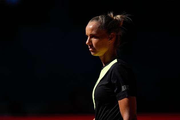 April 23, 2024, Madrid, Madrid, SPAIN: Arantxa Rus of The Netherlands in action against Bernarda Fruhvirtova of Czech Republic during the Mutua Madrid Open 2024, ATP, Tennis Herren Masters 1000 and WTA, Tennis Damen 1000, tournament celebrated at Caja Magica on April 23, 2024 in Madrid, Spain. Madrid SPAIN - ZUMAa181 20240423_zaa_a181_002 Copyright: xOscarxJ.xBarrosox