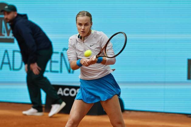 Anna Karolina Schmiedlova (SVK), APRIL 23, 2024 - Tennis : Schmiedlova during singles round of 128 match against Sofia Kenin on the WTA, Tennis Damen 1000 tournaments Mutua Madrid Open tennis tournament at the Caja Magica in Madrid, Spain. Noxthirdxpartyxsales  (251089108)