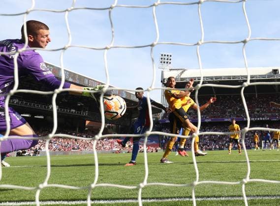 Crystal Palace v Wolverhampton Wanderers - Premier League - Selhurst Park September 3, 2023, London: London, England, 3rd September 2023. Matheus Cunha of Wolverhampton Wanderers scores to make it 3-2 during the Premier League match at Selhurst Park, London. London EDITORIAL USE ONLY Copyright: xx ZUMA-20230903_faf_si1_116.jpg PaulxTerryx csmphotothree148847