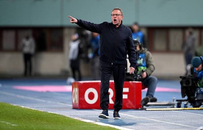 Archivbild: Ralf Rangnick der Favorit auf den Trainerposten beim FC Bayern Muenchen? FUSSBALL INTERNATIONAL Testspiel in Wien Oesterreich - Deutschland 21.11.2023 Trainer Ralf Rangnick (Oesterreich)