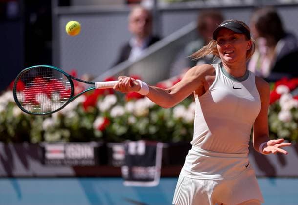 Paula Badosa of Spain in action Mutua Madrid Open, Day 3, Tennis, La Caja Magica, Madrid, Spain - 24 Apr 2024  Copyright: xEllaxLing Shutterstockx 14447597h