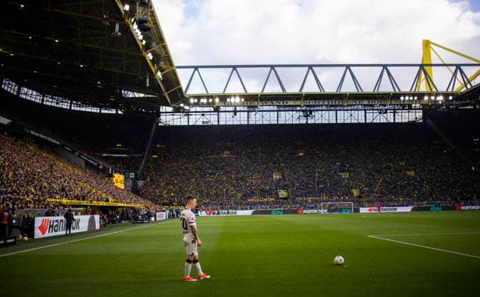 Dortmund, Germany. 21th Apr 2024. Alejandro Grimaldo (Leverkusen) Borussia Dortmund - Bayer Leverkusen 21.04.2024