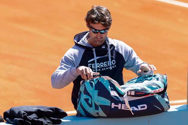 April 24, 2024, Madrid, Madrid, SPAIN: Juan Carlos Ferrero, coach of Carlos Alcaraz of Spain, gestures during AlcarazÃ¢â‚¬â ¢s training during the Mutua Madrid Open 2024, ATP, Tennis Herren Masters 1000 and WTA, Tennis Damen 1000, tournament celebrated at Caja Magica on April 24, 2024 in Madrid, Spain. Madrid SPAIN - ZUMAa181 20240424_zaa_a181_014 Copyright: xIrinaxR.xHipolitox