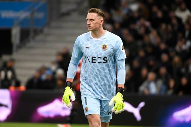 Marcin BULKA (OGC Nice) lors du match Olympique de Marseille vs. OGC Nice pour la J29 de la Ligue 1 Uber Eats au Stade VÃ lodrome, le 24 avril 2024. FOOTBALL : Olympique de Marseille vs. OGC Nice - Ligue 1 Uber Eats - 24 04 2024 ValentinaClaret Panoramic 