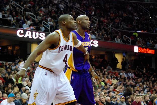 NBA, Basketball Herren, USA Lakers vs Cavaliers FEB 16th February 16th, 2011: Antawn Jamison 4 and Lamar Odom 7 in action during the NBA game between the Los Angeles Lakers and the Cleveland Cavaliers at Quicken Loans Arena.(Credit Image: & 169; Jason Pohuski Cal Media) Cleveland Ohio U.S. EDITORIAL USE ONLY Copyright: xx ZUMA-20110216_zaf_cp5_003.jpg JasonxPohuskix csmphoto416723