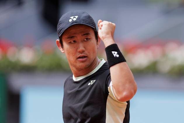 Mutua Madrid Open - Day Three Yoshihito Nishioka is celebrating during his match against Felix Auger on Day 4 of the Mutua Madrid Open at Caja Magica Stadium in Madrid, Spain, on April 25. Madrid Spain  Copyright: xGuillermoxMartinezx originalFilename:martinez-mutuamad240425_npNHD.jpg