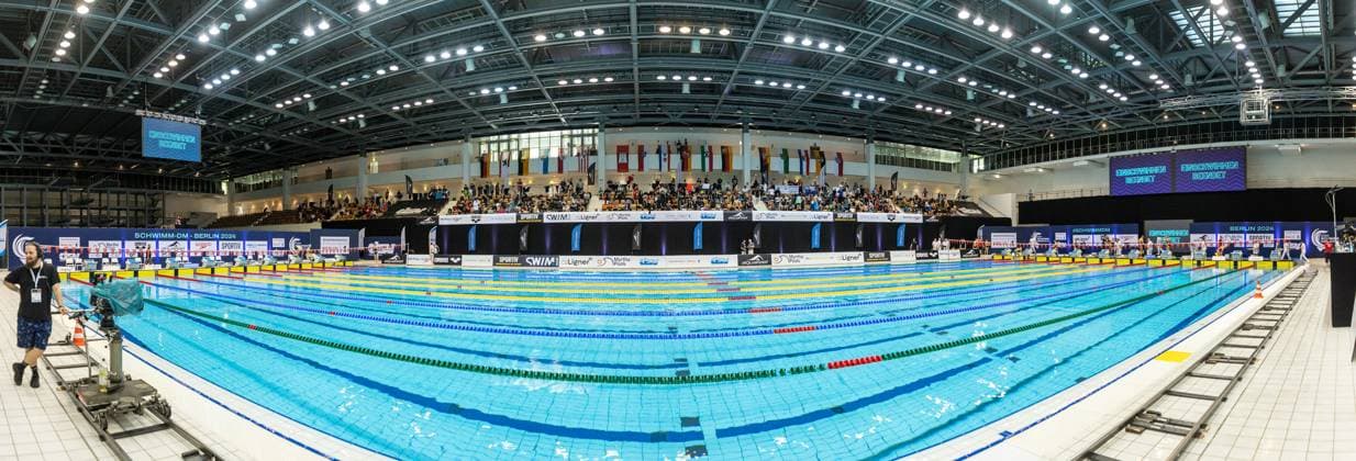 Schwimm- und Sprunghalle im Europasportpark GER, 135. Deutsche Meisterschaften Schwimmen, Schwimmen, 25.04.2024 GER, 135. Deutsche Meisterschaften Schwimmen, Schwimmen, 25.04.2024 Berlin *** Swimming and diving hall in Europasportpark GER, 135 German Swimming Championships, Swimming, 25 04 2024 GER, 135 German Swimming Championships, Swimming, 25 04 2024 Berlin Copyright: xEibner-Pressefoto JadrankoxMarjax EP_JMC