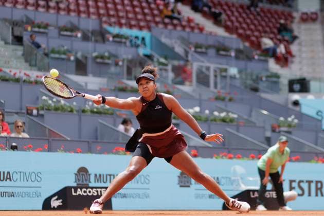 April 25, 2024, Madrid, Spain: Naomi Osaka plays against Liudmila Samsonova ( not pictured) during their match on Day 4 of the Mutua Madrid Open at Caja Magica Stadium. Samsonova won 6-2, 4-6, 7-5. Madrid Spain - ZUMAs197 20240425_aaa_s197_171 Copyright: xGuillermoxMartinezx