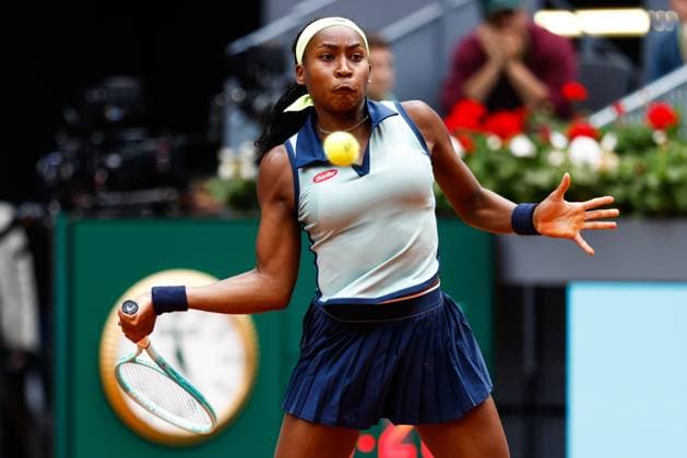 April 25, 2024, Madrid, Madrid, SPAIN: Coco Gaulf of USA in action against Arantxa Rus of Netherland during the Mutua Madrid Open 2024, ATP, Tennis Herren Masters 1000 and WTA, Tennis Damen 1000, tournament celebrated at Caja Magica on April 25, 2024 in Madrid, Spain. Madrid SPAIN - ZUMAa181 20240425_zaa_a181_088 Copyright: xIrinaxR.xHipolitox