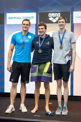100m Rücken Maenner A-Finale v. l. n. r. Marek Ulrich (SSG Leipzig), Ole Braunschweig (SG Neukölln e.V. Berlin), Cornelius Jahn (Ahrensburger TSV) GER, 135. Deutsche Meisterschaften Schwimmen, Schwimmen, 25.04.2024 GER, 135. Deutsche Meisterschaften Schwimmen, Schwimmen, 25.04.2024 Berlin *** 100m Backstroke Men A Final f l n r Marek Ulrich SSG Leipzig , Ole Braunschweig SG Neukölln e V Berlin , Cornelius Jahn Ahrensburger TSV GER, 135 German Swimming Championships, Swimming, 25 04 2024 GER, 135 German Swimming Championships, Swimming, 25 04 2024 Berlin Copyright: xEibner-Pressefoto JadrankoxMarjax EP_JMC