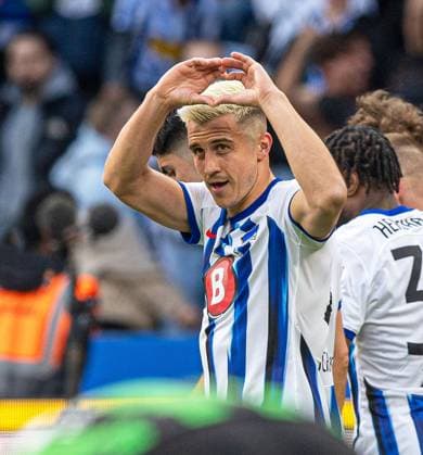 Fussball, Herren, Saison 2023 2024, 2. Bundesliga (31. Spieltag), Hertha BSC - Hannover 96, Marc Oliver Kempf (Hertha BSC), Jubel nach Tor zum 1:0, 26.04. 2024,
