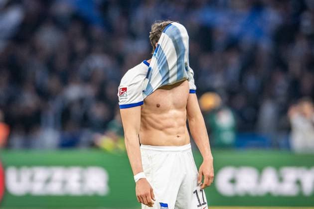 2. Fußball Bundesliga, Hertha BSC vs Hannover 96; Berlin, 26.04.2024 Fabian Reese (Hertha BSC, 11) frustriert 2. Fußball Bundesliga, Hertha BSC vs Hannover 96, Olympiastadion, Berlin, 26.04.2024 DFL REGULATIONS PROHIBIT ANY USE OF PHOTOGRAPHS AS IMAGE SEQUENCES AND OR QUASI-VIDEO.