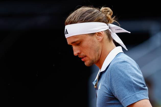 April 26, 2024, Madrid, Madrid, SPAIN: Alexander Zverev of Germany looks on against Borna Coric of Croatia during the Mutua Madrid Open 2024, ATP, Tennis Herren Masters 1000 and WTA, Tennis Damen 1000, tournament celebrated at Caja Magica on April 26, 2024 in Madrid, Spain. Madrid SPAIN - ZUMAa181 20240426_zaa_a181_079 Copyright: xIrinaxR.xHipolitox