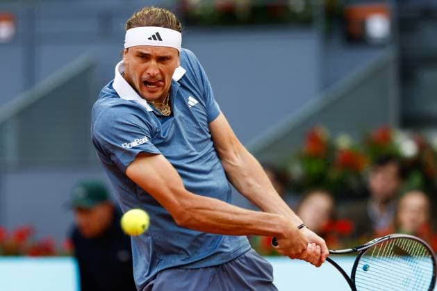 April 26, 2024, Madrid, Madrid, SPAIN: Alexander Zverev of Germany in action against Borna Coric of Croatia during the Mutua Madrid Open 2024, ATP, Tennis Herren Masters 1000 and WTA, Tennis Damen 1000, tournament celebrated at Caja Magica on April 26, 2024 in Madrid, Spain. Madrid SPAIN - ZUMAa181 20240426_zaa_a181_078 Copyright: xIrinaxR.xHipolitox