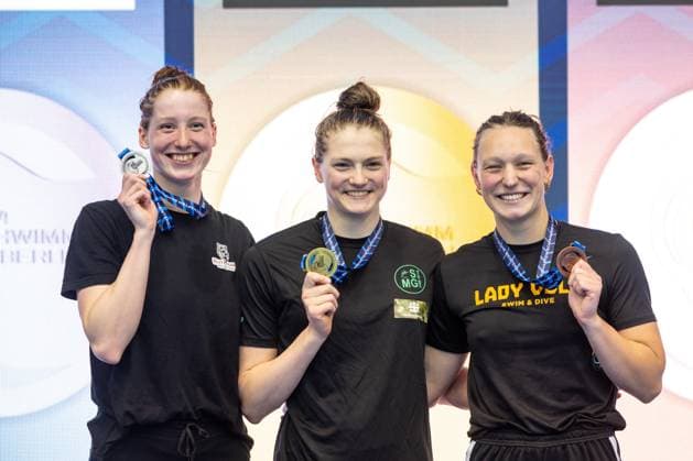 Bilder des Jahres 2024, Sport 04 April Sport Themen der Woche KW17 Sport Bilder des Tages 100m Freistil Frauen A-Finale v.l.n.r. Nele Schulze (SG Neukoelln e.V. Berlin), Nina Holt (SG Moenchengladbach), Julia Mrozinski (SCW Eschborn). 135. Deutsche Meisterschaften Schwimmen 2024, Berlin, Tag 2, 26.04.2024 135. Deutsche Meisterschaften Schwimmen 2024, Berlin, Tag 2, 26.04.2024 Berlin *** 100m freestyle women A final f l n r Nele Schulze SG Neukoelln e V Berlin , Nina Holt SG Moenchengladbach , Julia Mrozinski SCW Eschborn 135 German Swimming Championships 2024, Berlin, Day 2, 26 04 2024 135 German Swimming Championships 2024, Berlin, Day 2, 26 04 2024 Berlin Copyright: xEibner-Pressefoto JadrankoxMarjax EP_JMC