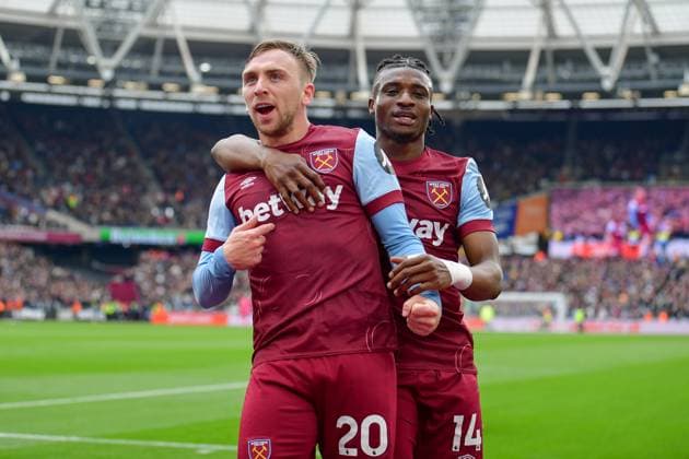 Sport Themen der Woche KW17 Jarrod Bowen of West Ham United celebrates scoring late in the first half during the Premier League match between West Ham United and Liverpool at the London Stadium, Queen Elizabeth Olympic Park , London, England on 27 April 2024. Copyright: xPhilxHutchinsonx 40700018