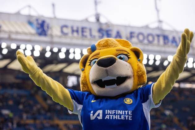 Chelsea Women v FC Barcelona, Barca Women UEFA Womens Champions League A general view of the Chelsea Mascot dancing before the UEFA Womens Champions League Semi-final Second Leg match at Stamford Bridge, London Copyright: xChrisxMyattx FIL-20094-0022 UK Newspapers OUT